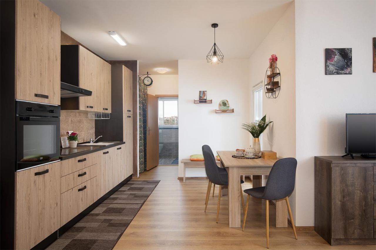 Apartment Little Gallery **** Rovinj Eksteriør billede
